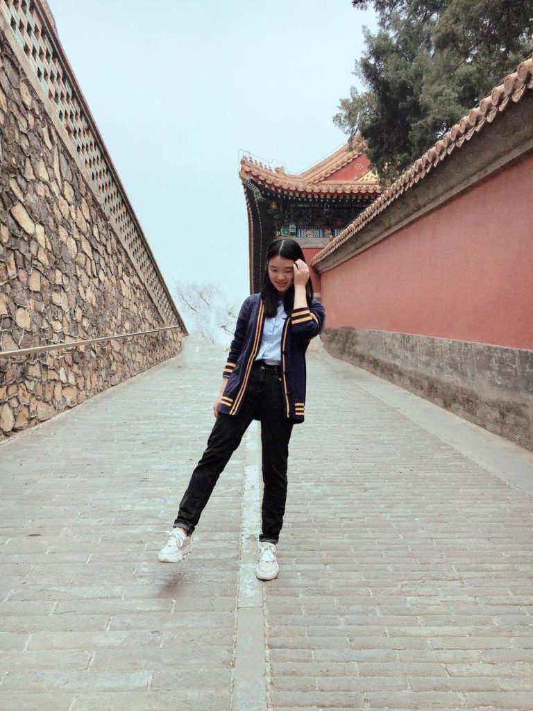 高欣芳 河南省商丘市， 研究方向：无线电能传输
